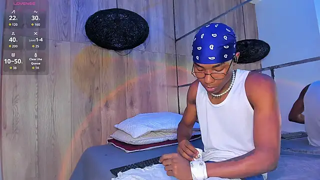 Snapshot of JackBBC18 chatting on 10.02.25 JackBBC18 online show from 10.02.25