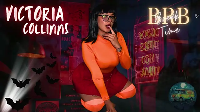 Snapshot of Victoria_Collinns chatting on 10.31.25 Victoria Collinns online show from 10.31.25