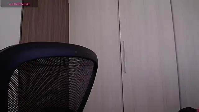 Snapshot of Zoedaniels chatting on 02.01.25 Zoedaniels online show from 02.01.25