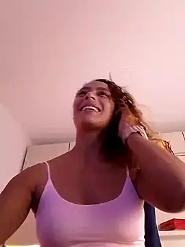 Snapshot of Zoedaniels chatting on 03.10.25 Zoedaniels online show from 03.10.25