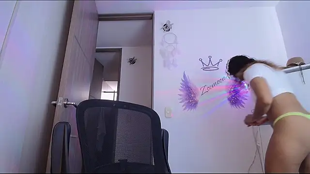 Zoedaniels online show from 05.20.26