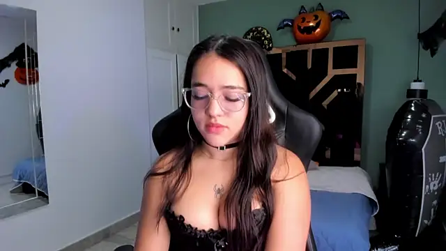 Billie Jhonson  online show from 10.29.25