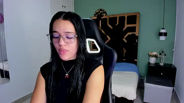 Billie Jhonson  online show from 11.10.25