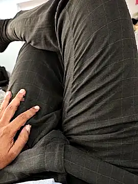 Younme6-9 online show from 09.19.25