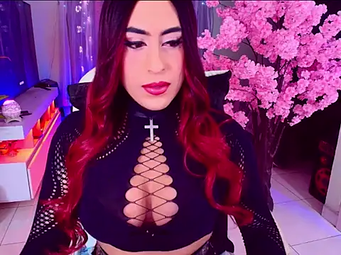 Snapshot of latexgoddes chatting on 11.15.25 latexgoddes online show from 11.15.25