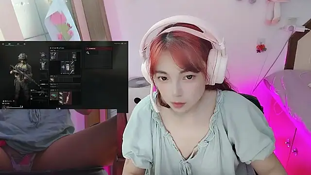 Snapshot of Song_99 chatting on 05.18.26 Song 99 online show from 05.18.26
