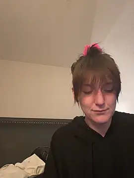 Snapshot of PhattPinxkTaco chatting on 03.03.25 PhattPinxkTaco online show from 03.03.25