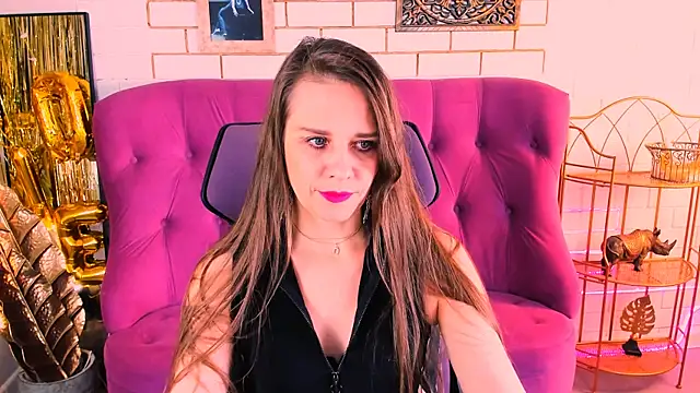 EmiliaBedy online show from 04.05.26