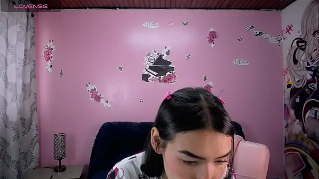 Snapshot of Sofii_cutee chatting on 01.31.25 Sofii cutee online show from 01.31.25