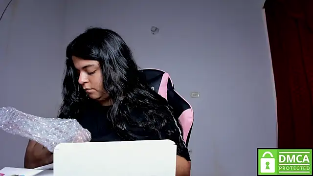 Little Shaara online show from 10.29.25