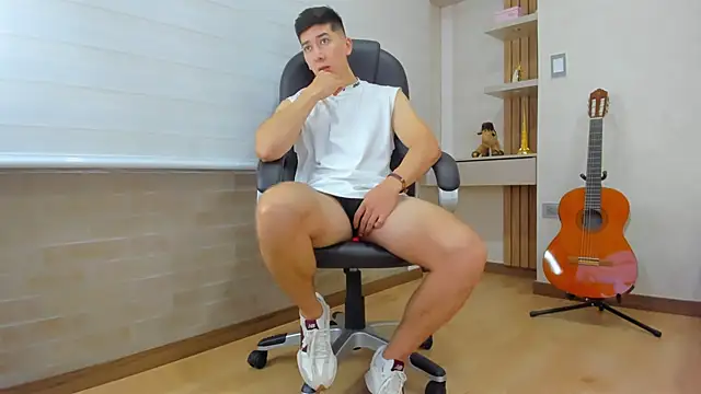 Tombarden online show from 12.03.25