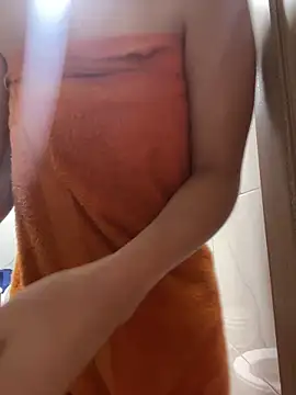 Bonet iris online show from 01.31.26