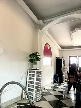 HeatherCobs online show from 10.05.25