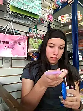 Snapshot of samathasexx chatting on 03.09.25 samathasexx online show from 03.09.25