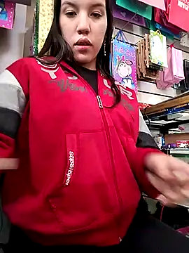 Snapshot of samathasexx chatting on 03.18.25 samathasexx online show from 03.18.25