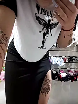 Snapshot of samathasexx chatting on 10.18.25 samathasexx online show from 10.18.25