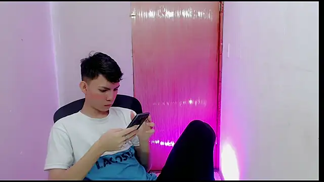 Alexxx lov online show from 02.11.25