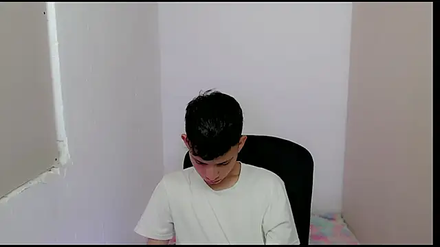 Alexxx lov online show from 02.28.25