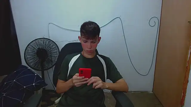 Alexxx lov online show from 04.10.26