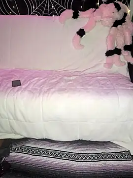 goblingirl888 online show from 04.06.26