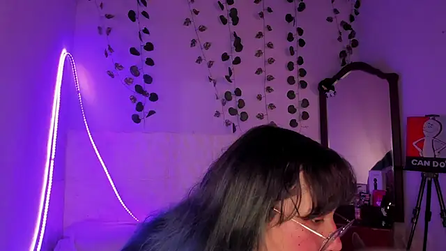 Snapshot of Ludovica6669 chatting on 02.23.25 Ludovica6669 online show from 02.23.25