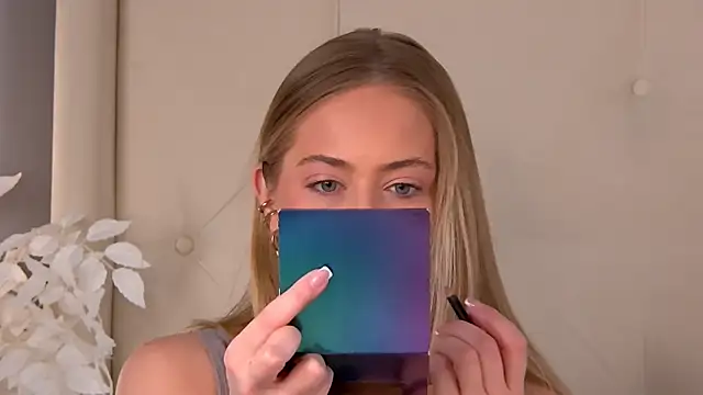 Snapshot of ur_wet_dreams chatting on 02.19.26 ur wet dreams online show from 02.19.26