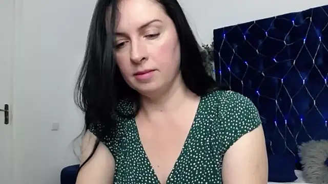 Snapshot of JacquelineElle chatting on 02.03.25 JacquelineElle online show from 02.03.25