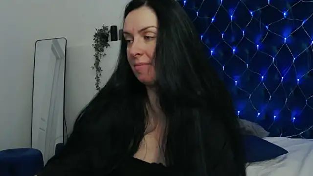 Snapshot of JacquelineElle chatting on 03.03.25 JacquelineElle online show from 03.03.25