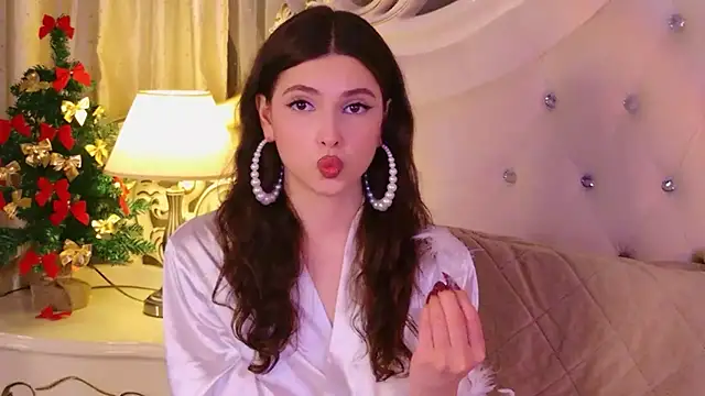 GIGI DAV online show from 12.20.25