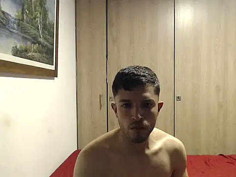 Snapshot of nickzeus98 chatting on 04.07.26 nickzeus98 online show from 04.07.26