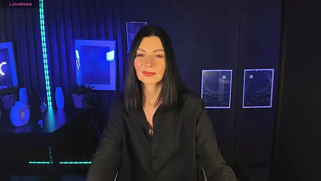 MonicaCheerful online show from 01.31.25