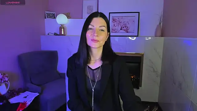 MonicaCheerful online show from 02.08.25