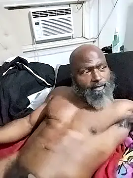 Snapshot of shavez5888 chatting on 10.02.25 shavez5888 online show from 10.02.25