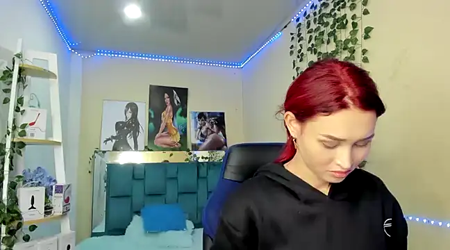 naomy hot 777 online show from 02.14.25
