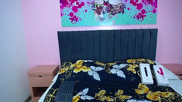 CamiilaReyes online show from 09.24.25