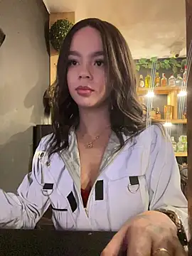 JullieBoo online show from 02.08.25
