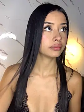 Snapshot of Miss_karol chatting on 01.27.25 Miss karol online show from 01.27.25