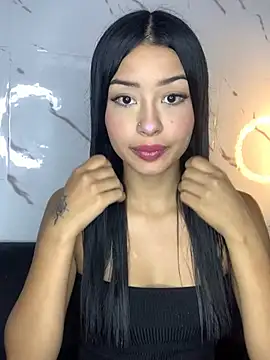 Snapshot of Miss_karol chatting on 01.31.25 Miss karol online show from 01.31.25