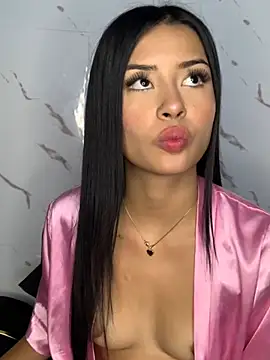 Snapshot of Miss_karol chatting on 02.08.25 Miss karol online show from 02.08.25