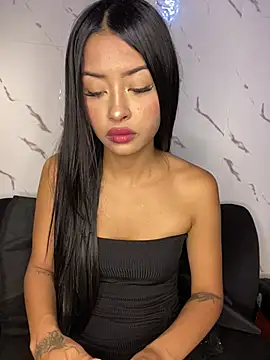 Snapshot of Miss_karol chatting on 02.19.25 Miss karol online show from 02.19.25