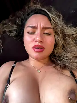 Snapshot of Iam_Cassi chatting on 10.24.25 Iam Cassi online show from 10.24.25