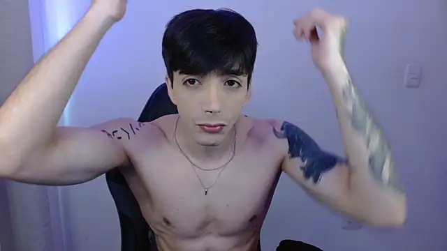 H3ll B0I online show from 03.11.26