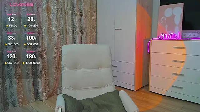  dkny  online show from 01.17.26