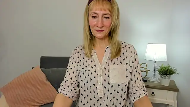MargaretMilf69 online show from 02.28.25