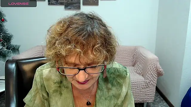 SexyGrandma  online show from 02.02.25