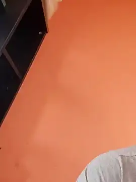 Milankure111 online show from 02.22.25