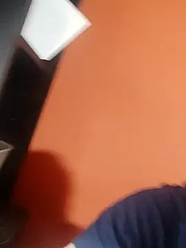 Milankure111 online show from 02.25.25