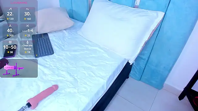 Snapshot of AlexxaSmall chatting on 02.22.25 AlexxaSmall online show from 02.22.25