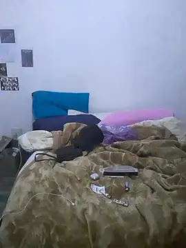 Snapshot of diablok1705 chatting on 10.05.25 diablok1705 online show from 10.05.25