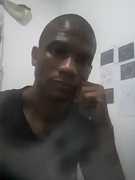 Snapshot of diablok1705 chatting on 10.15.25 diablok1705 online show from 10.15.25